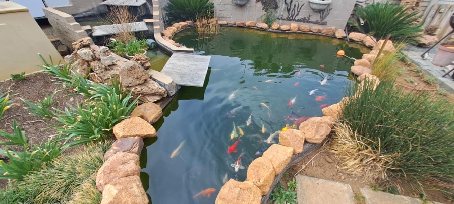 3 Bedroom Property for Sale in Olifantsnek North West